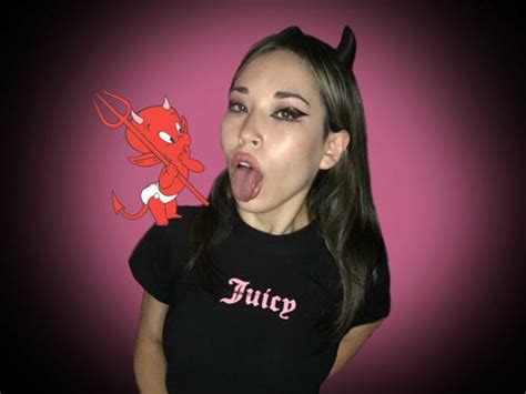 Free mewslut (97) Porn Videos .
